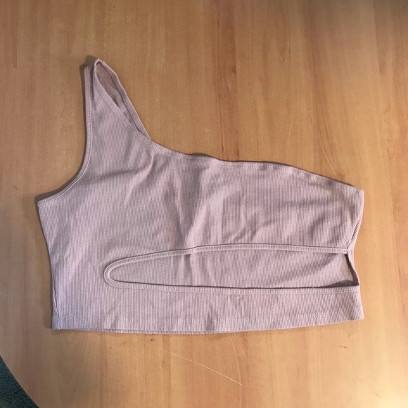 SHEIN ICON Letter Graphic One Shoulder Cut Out Crop Top - Picture 5 of 5